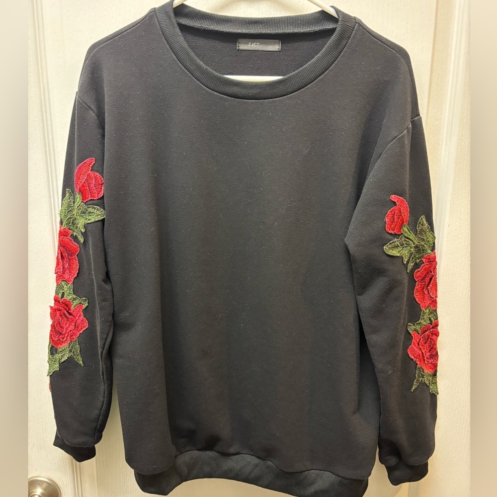 Women’s Size Large Black Sweatshirt with Red Rose Embroidery
